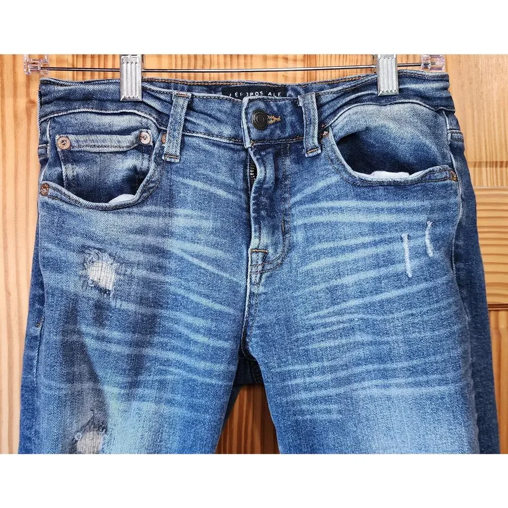 Aeropostale Slim Straight‎ Distressed Jeans Size 27x28 Blue